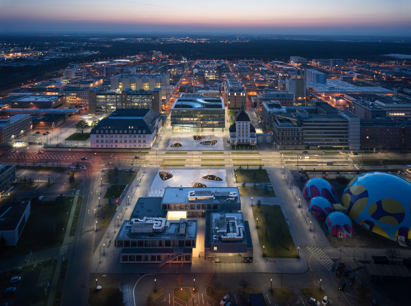 Merck Innovation Center  HENN-51