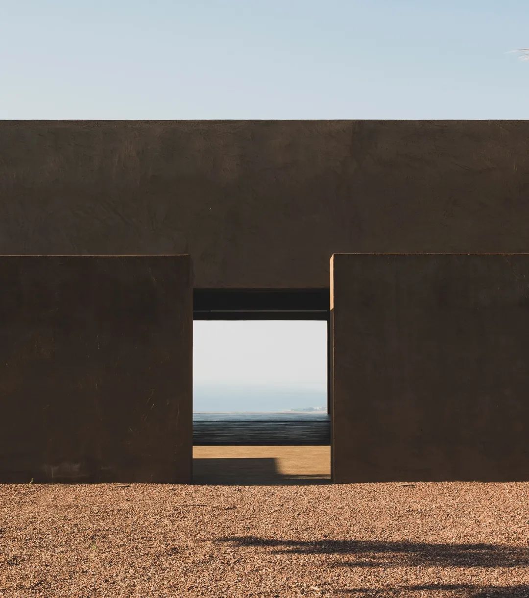 MORQ 建筑事务所打造简约纯粹的意大利海滨别墅-13