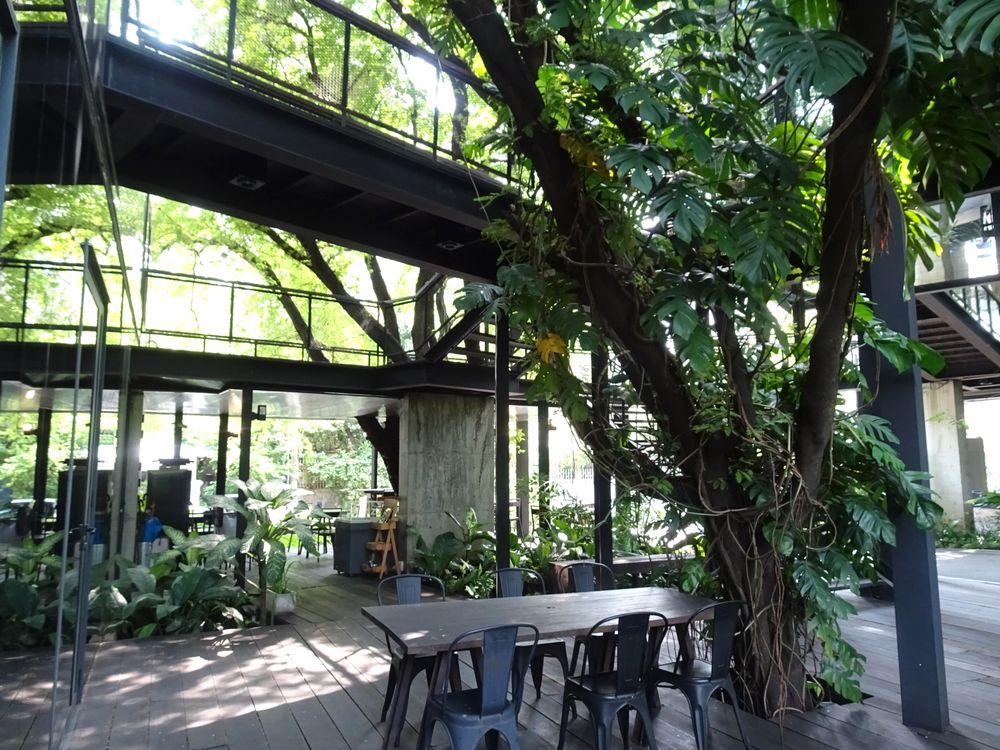 ナイイパ・アート・コンプレックス | タイ の建築【世界建築巡り】-94