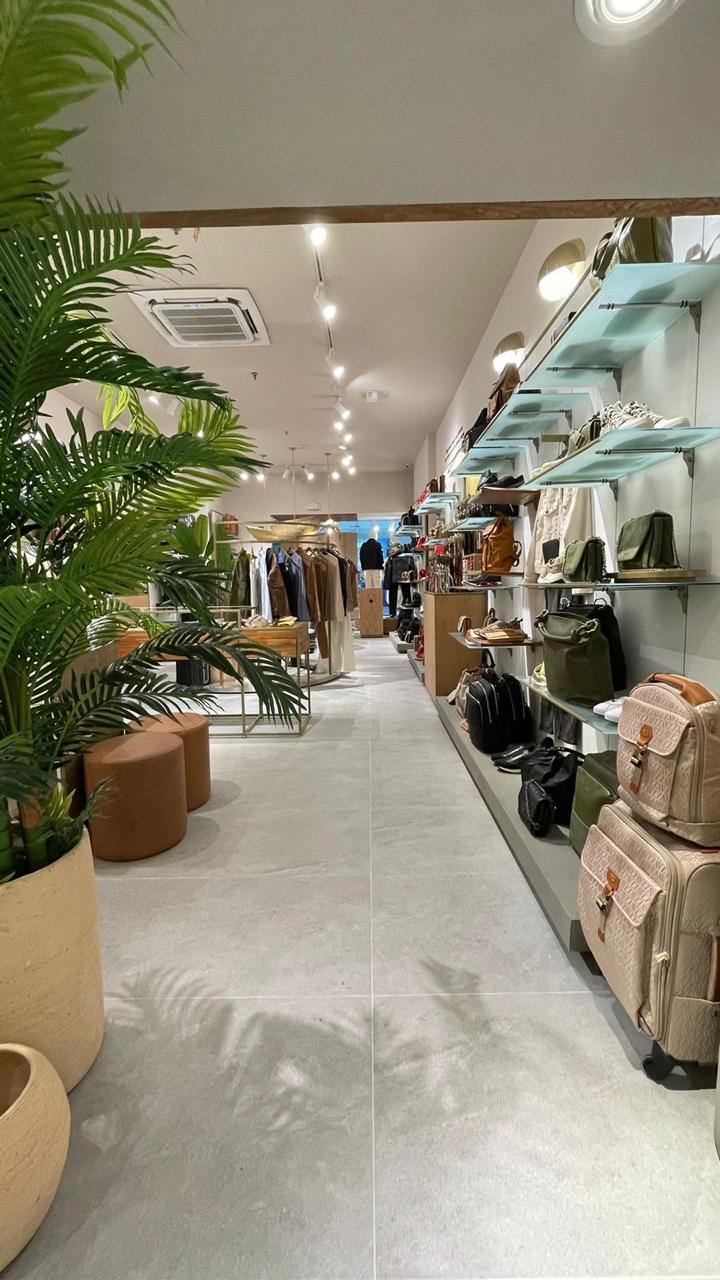 TIENDA VÉLEZ COSTA RICA - CUEROS VÉLEZ S.A.S 2024-4