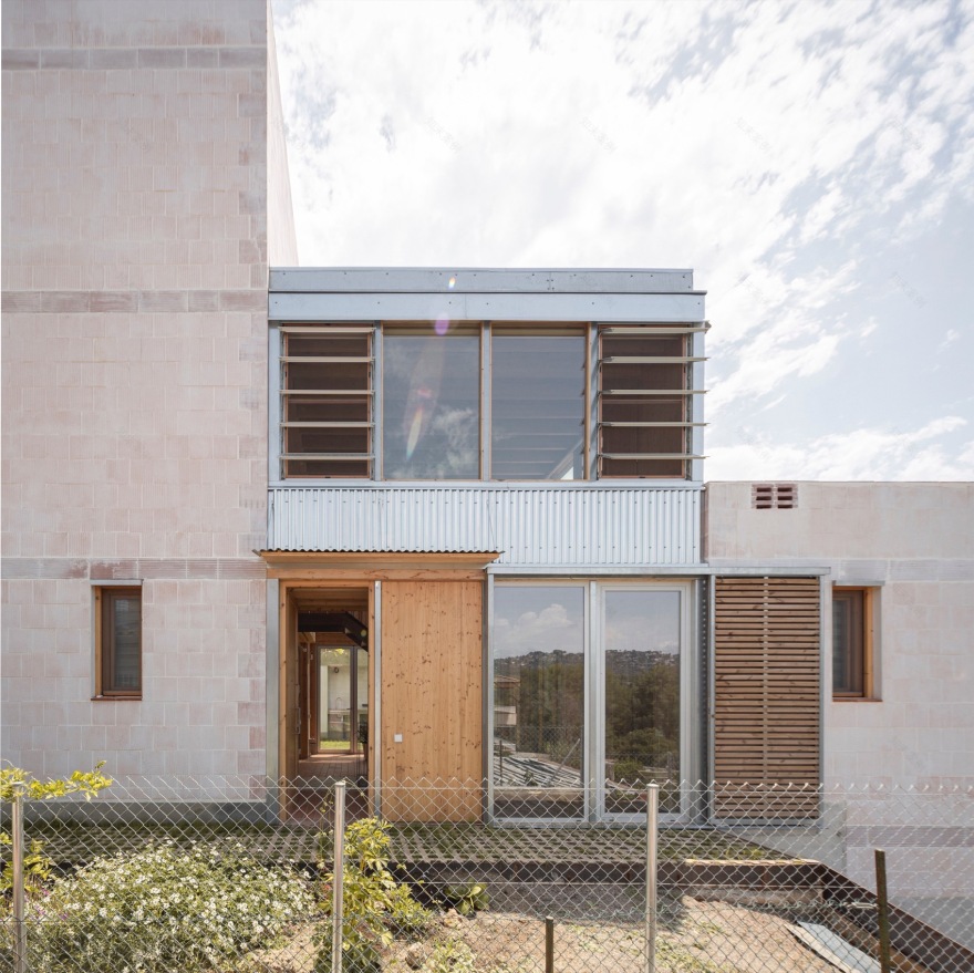 Cervelló住宅丨西班牙丨Arqbag-5