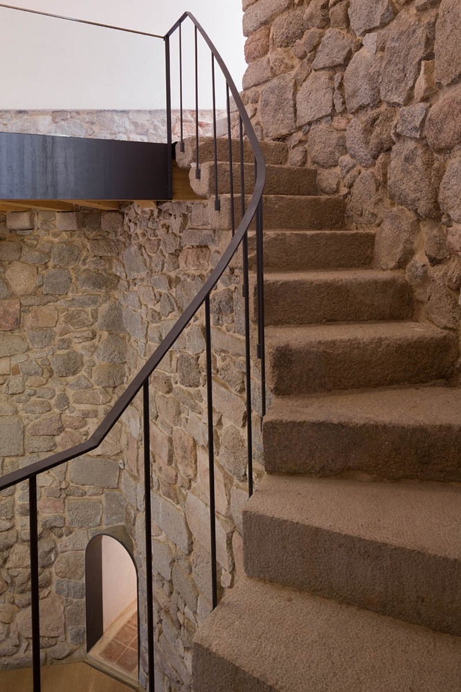 拉科拉塞拉城堡复兴 · 历史遗产的现代新生-60