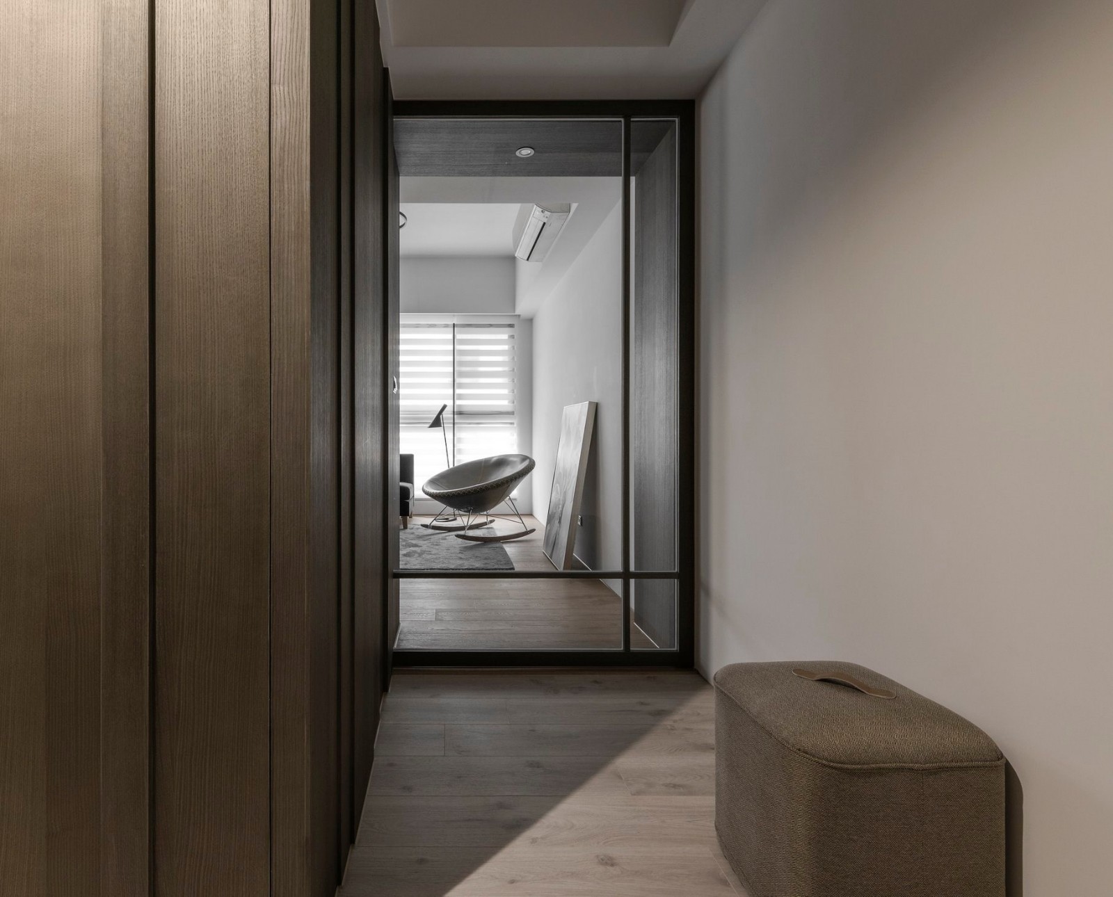 三房两厅现代简约风住宅  南邑设计-1