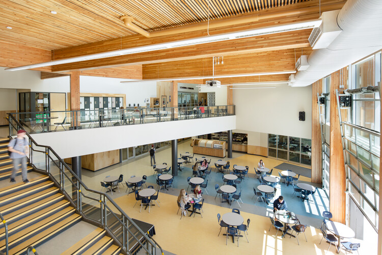 可持续木材设计 · 不列颠哥伦比亚省的学校创新丨thinkspace 建筑事务所,Fast + Epp 工程师事务所-8