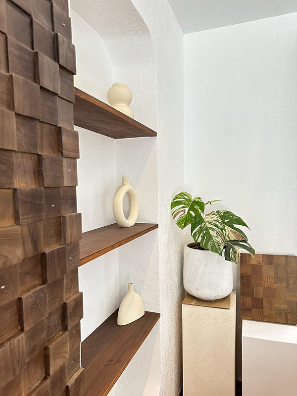 MMH pool and living-9