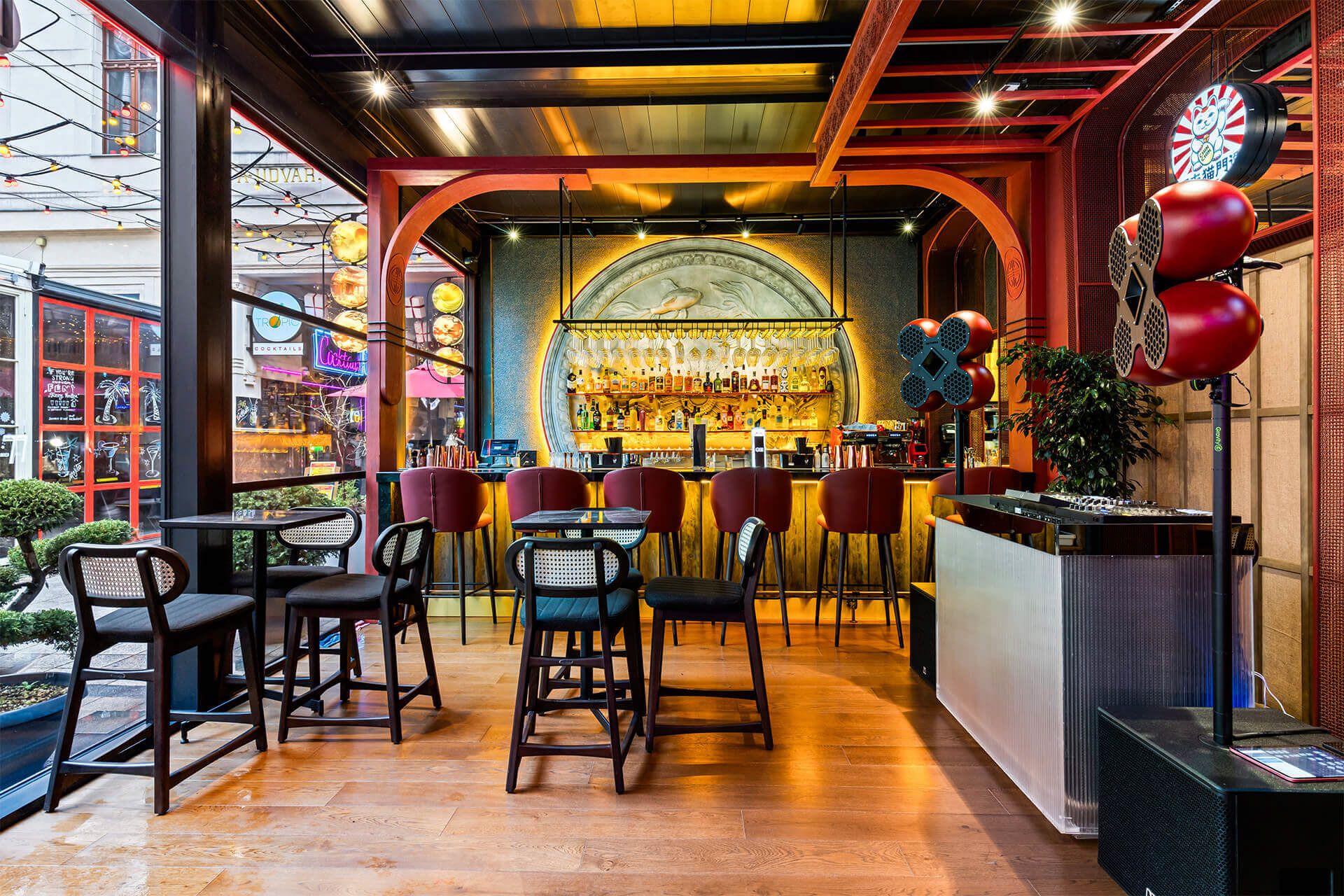 《干杯》布达佩斯丨匈牙利布达佩斯丨Sergiy Sarana等7人团队-14