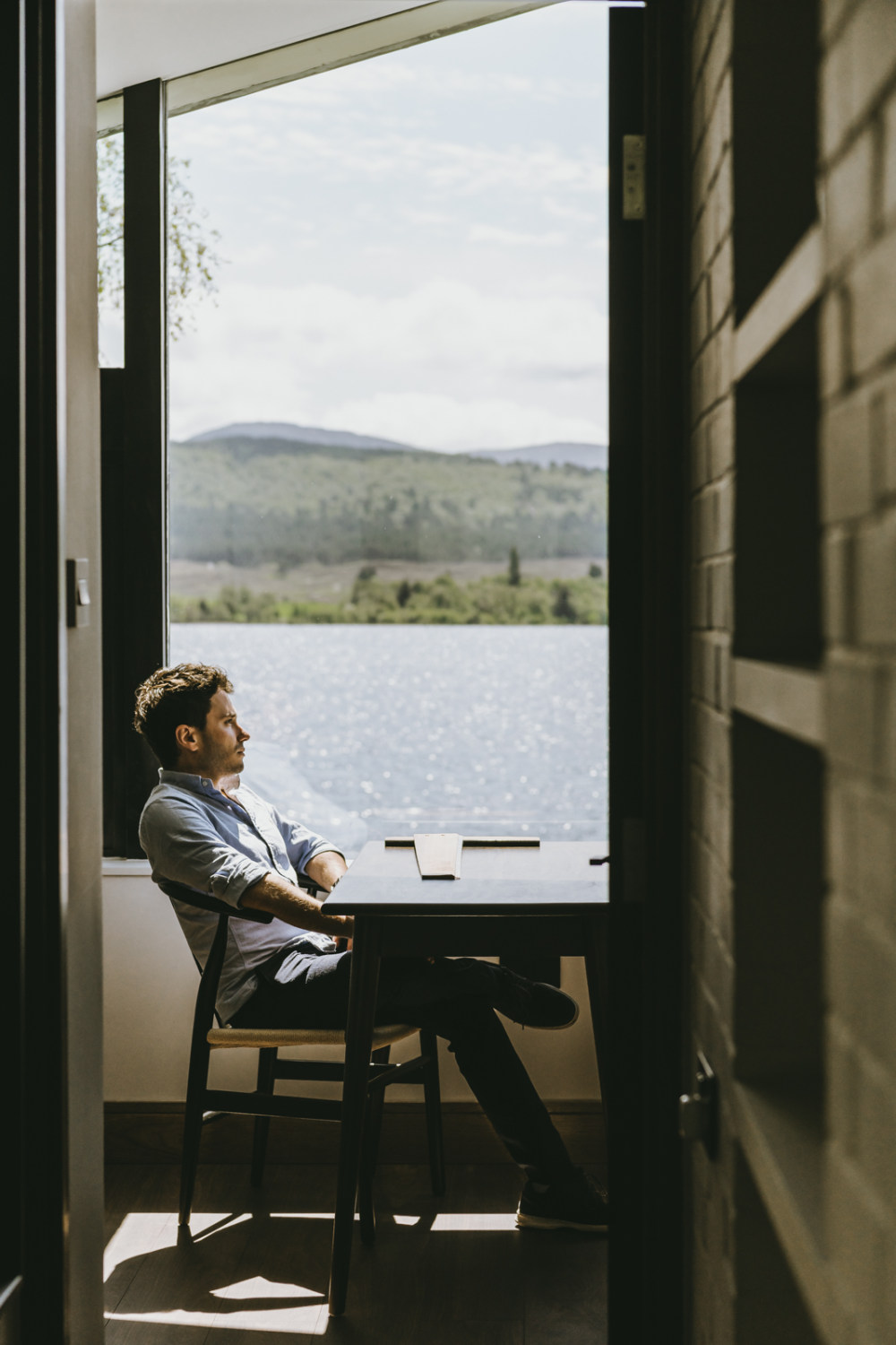 苏格兰高地现代度假之家-8