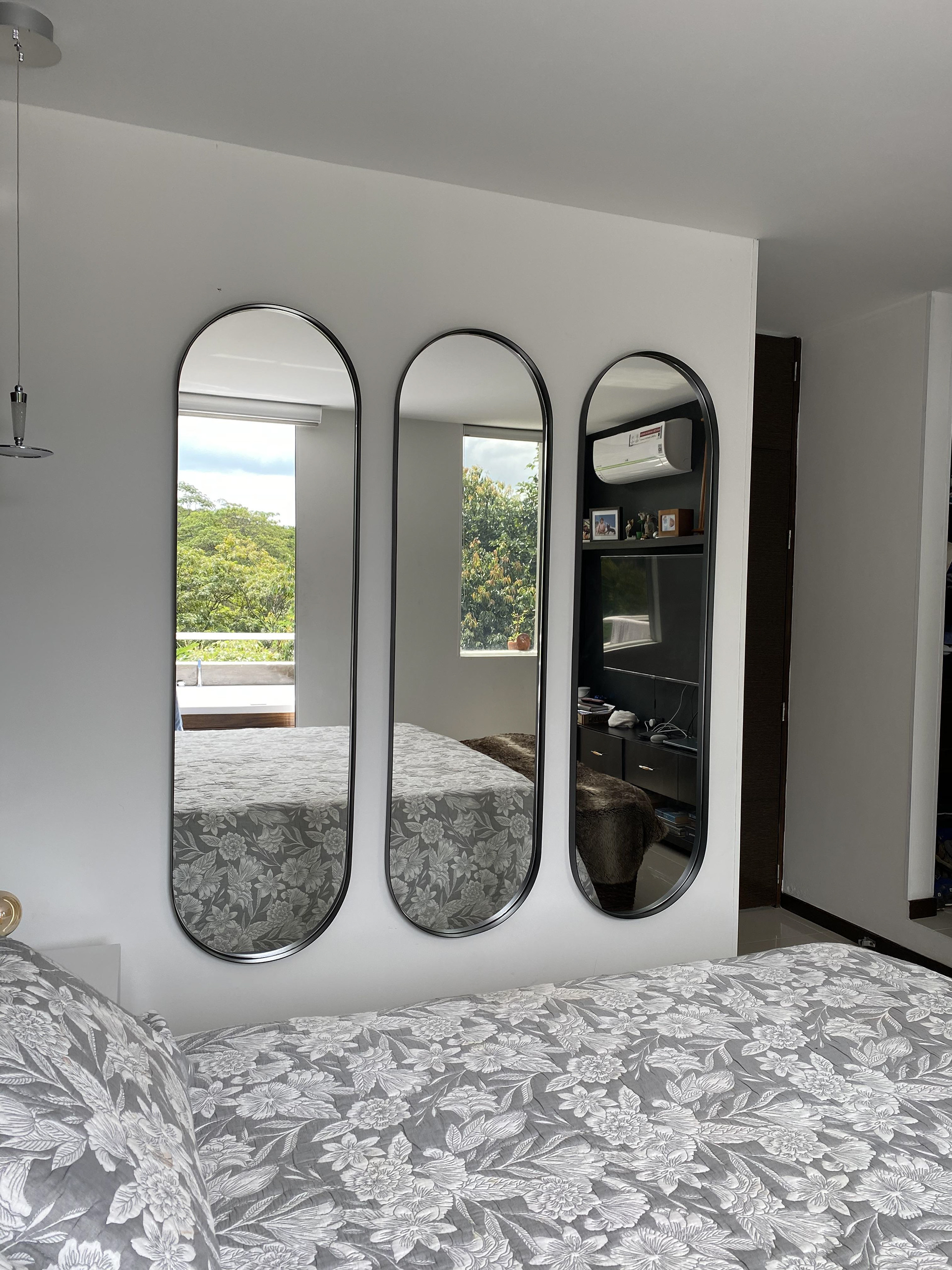 Carmina - Mirror Design-31