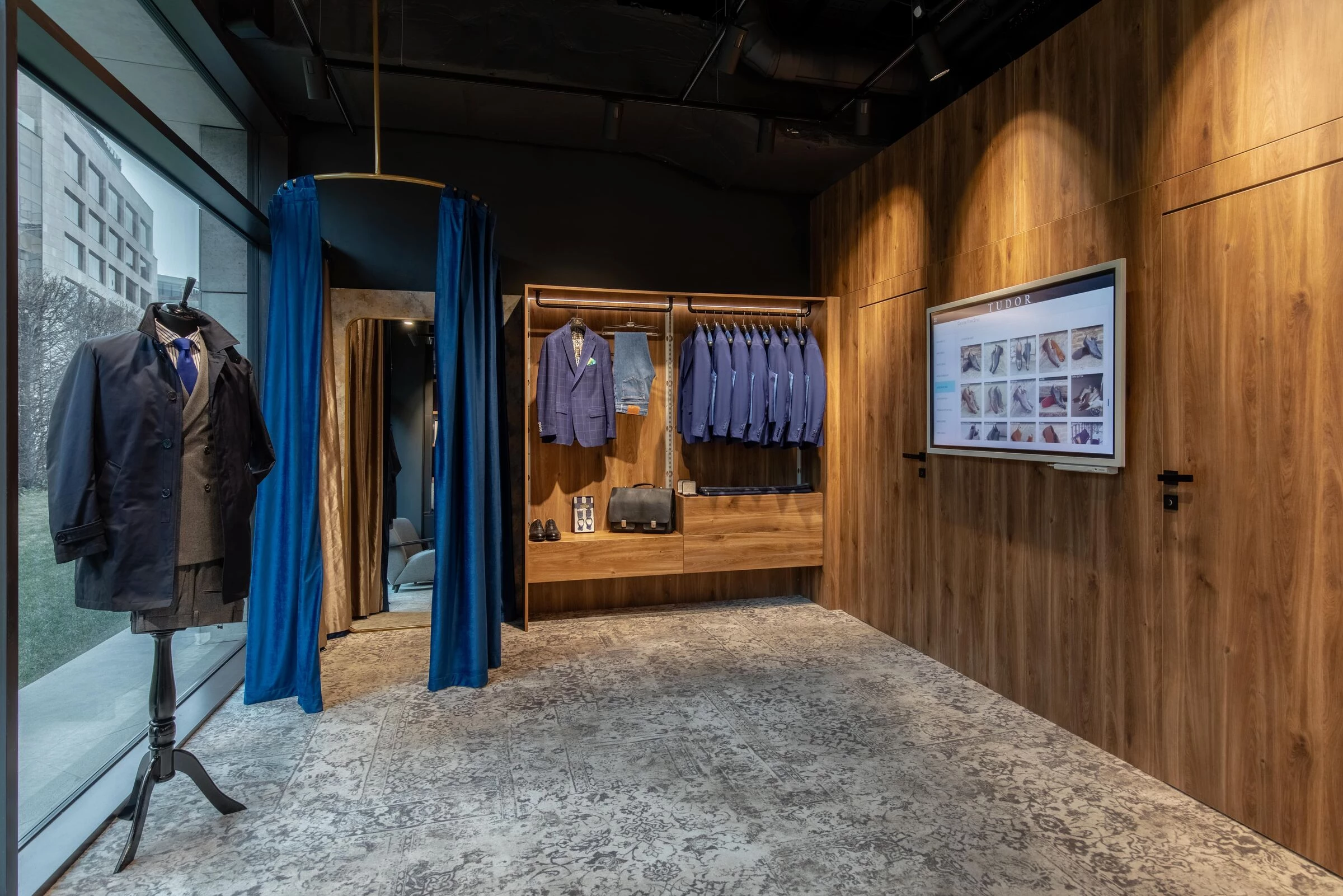 都铎裁缝展厅丨Romania丨Pure Mess Design-30