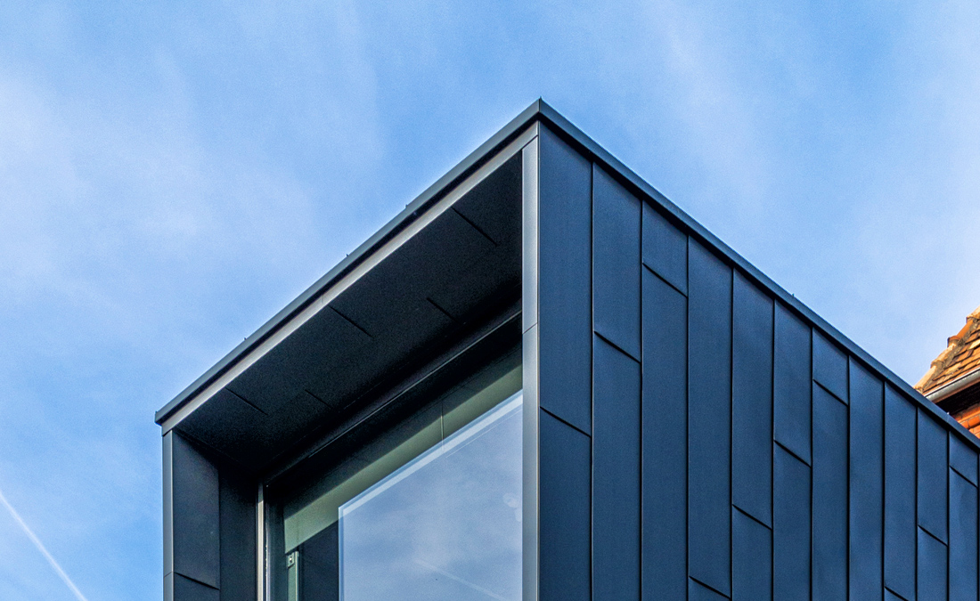 马厩新生 · 历史建筑的现代室内设计演绎-0