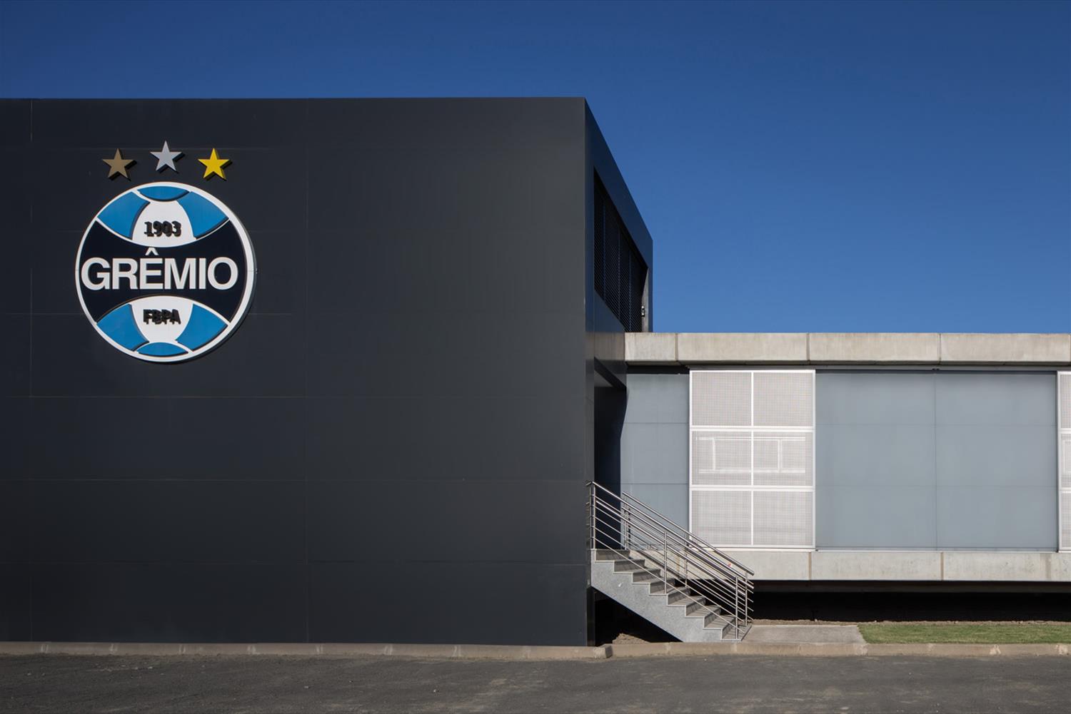 巴西格雷米奥职业足球训练中心-5