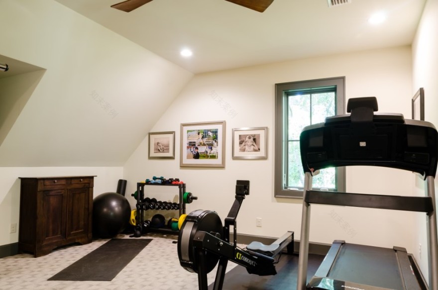 Traditional Elegance-11