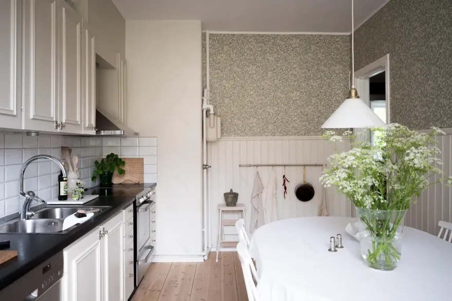 瑞典 50m2 公寓,宁静优雅的灰色调空间-10