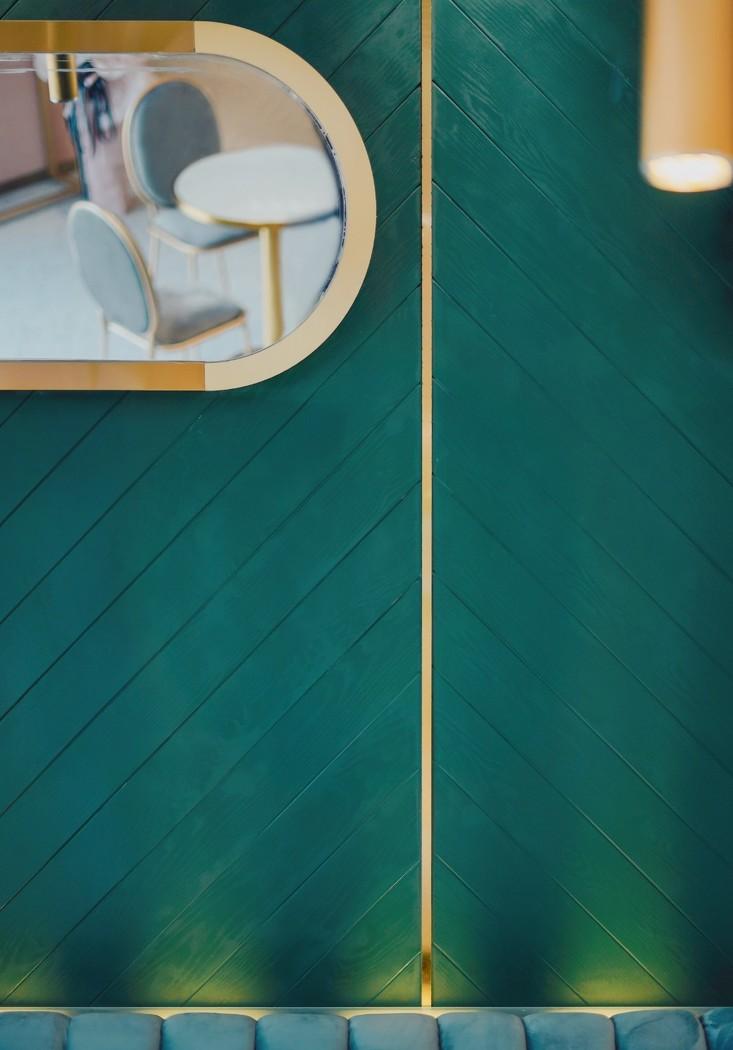 梦幻甜品店，全景玻璃墙，定制沙发，夜晚璀璨-8