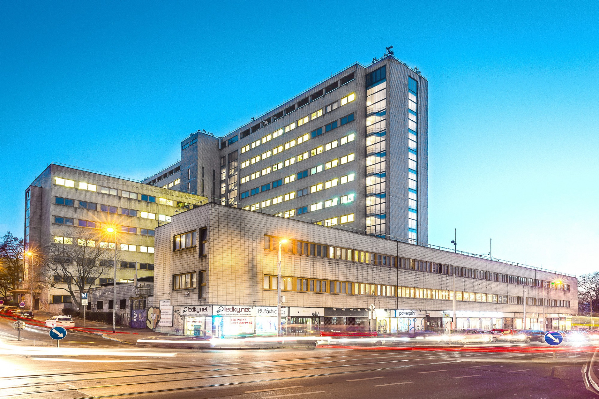 原通用养老金机构大楼改造（现杜姆拉多斯特大楼）丨捷克丨QARTA工作室-71