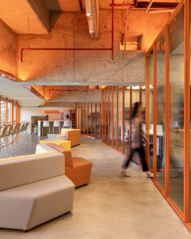 巴西利亚长颈鹿办公室丨巴西巴西利亚丨BLOCO Arquitetos