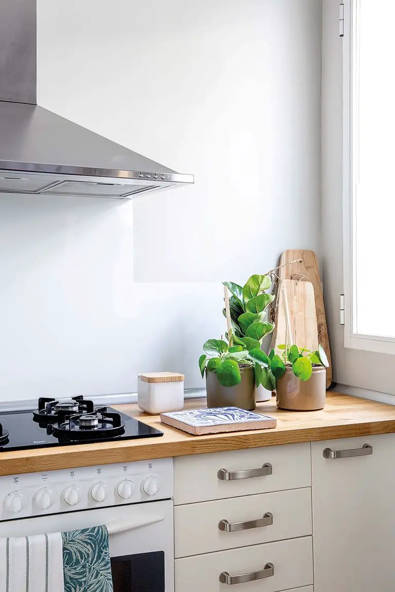 马德里特色公寓 | 窗 less 卧室的静谧魅力-8