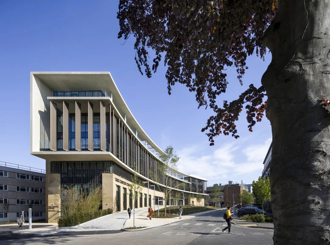 英国橡树癌症中心丨BDP百殿建筑设计-1