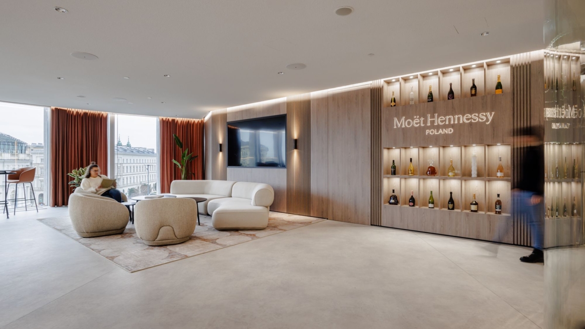 酩悦轩尼诗波兰办事处丨波兰华沙丨Colliers Define-13