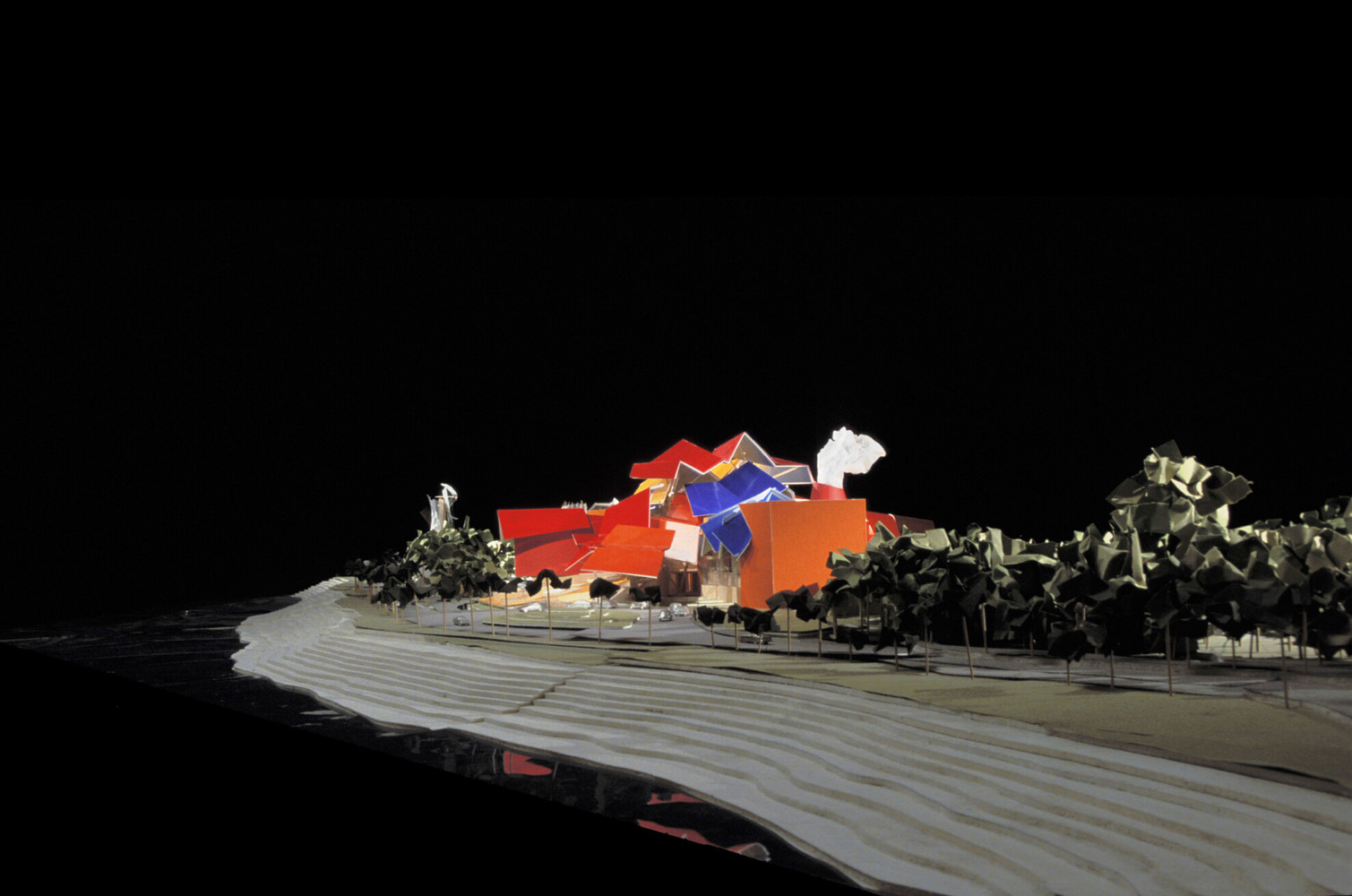 In Progress The Biomuseo  Frank Gehry-41