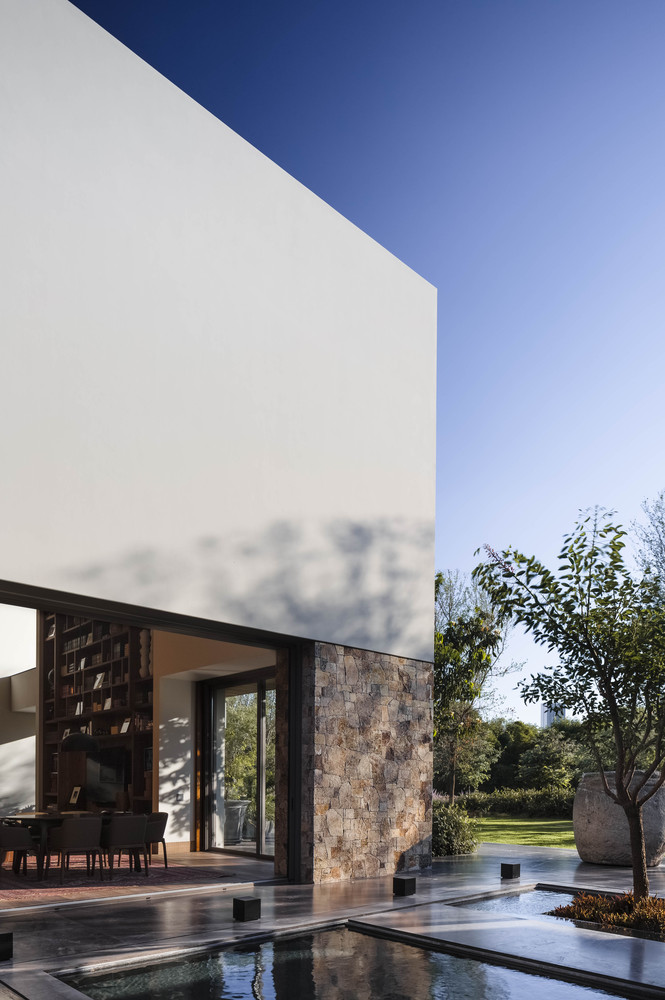 墨西哥年轻家庭私人住宅设计-57