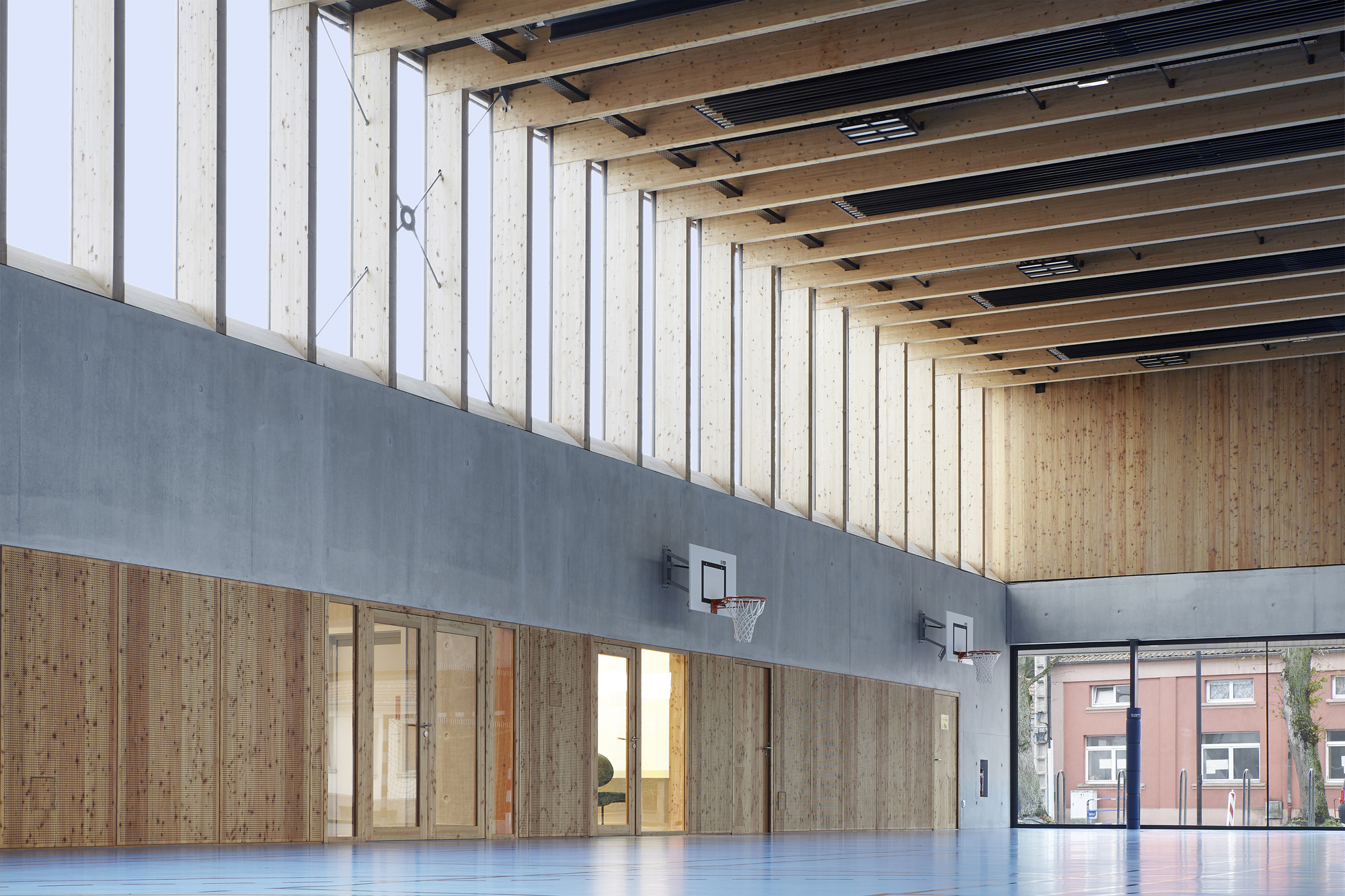 Ecole des Menuisiers School Gymnasium / Urbane Kultur-20