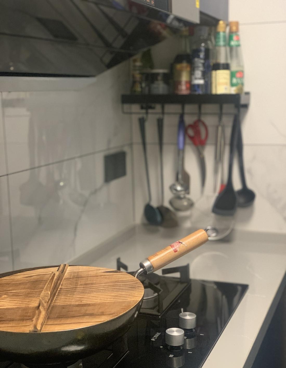 新婚夫妻现代风家居设计-158