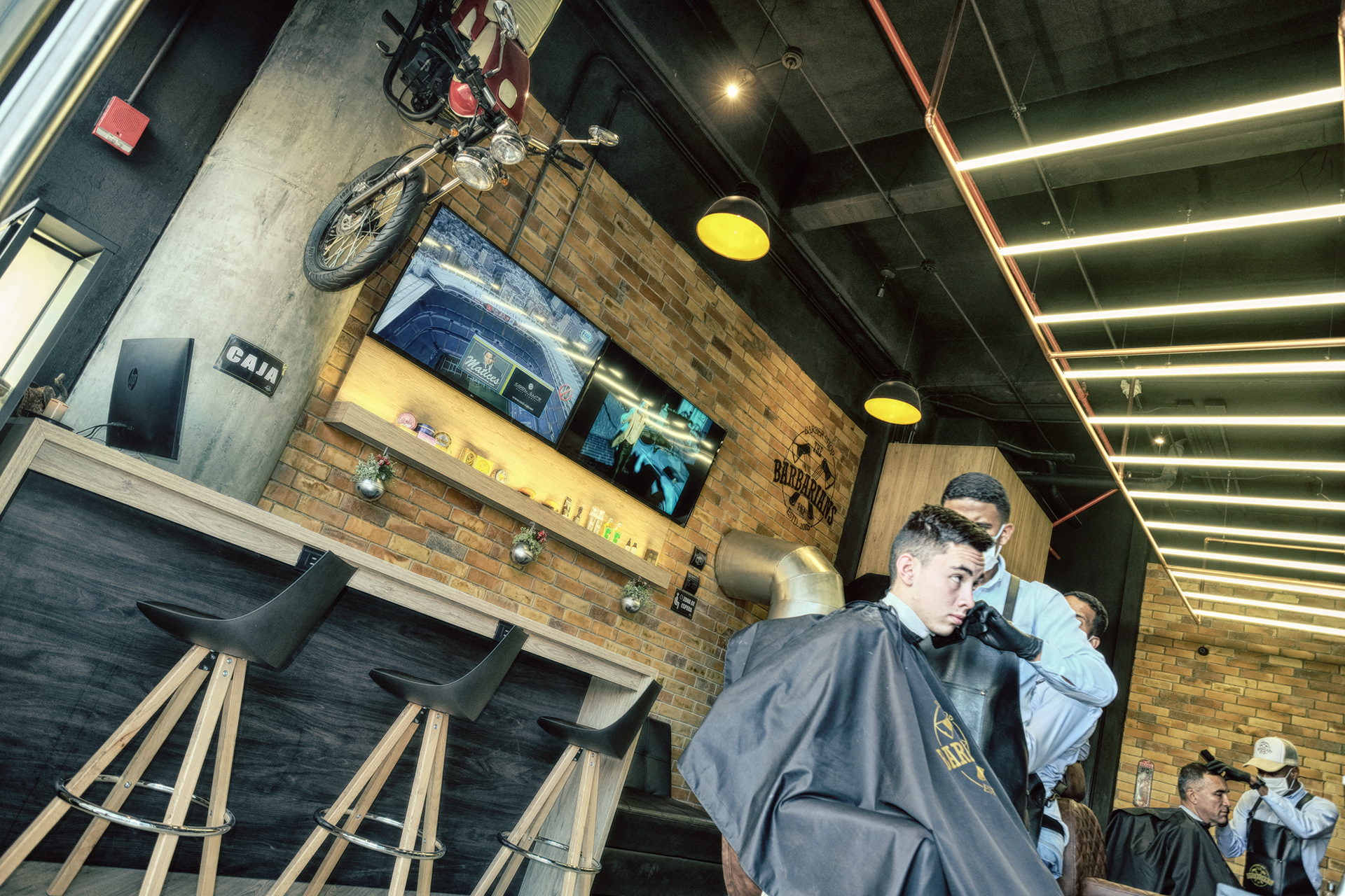 波哥大巴厘理发店丨哥伦比亚-7