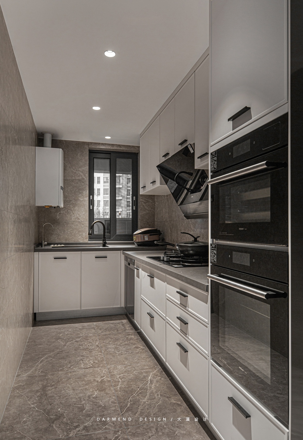 两人三喵的幸福生活丨中国南京丨大漠·室内设计-46