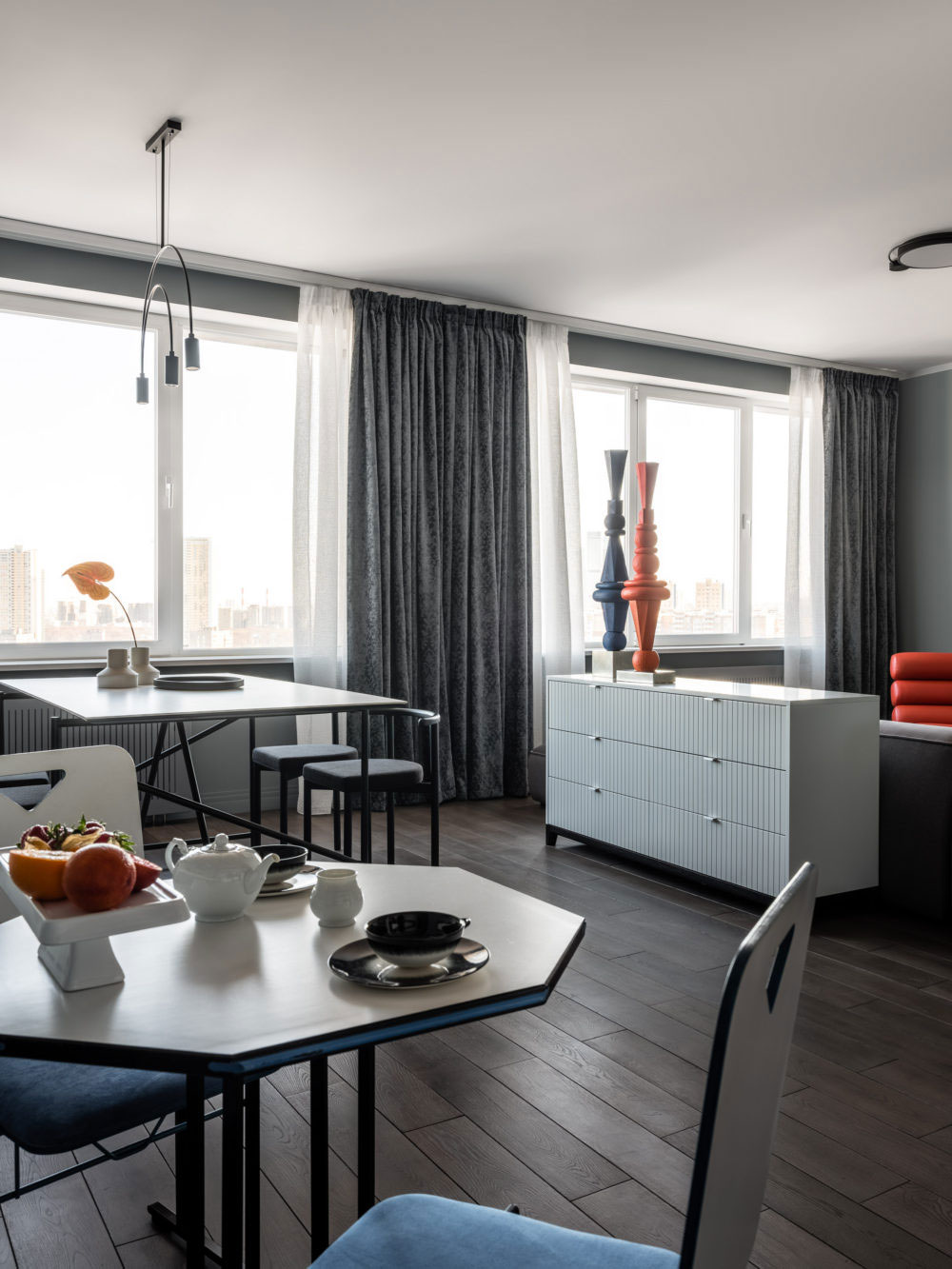 莫斯科 80 平米简约现代公寓,色彩点缀打破灰色空间-10