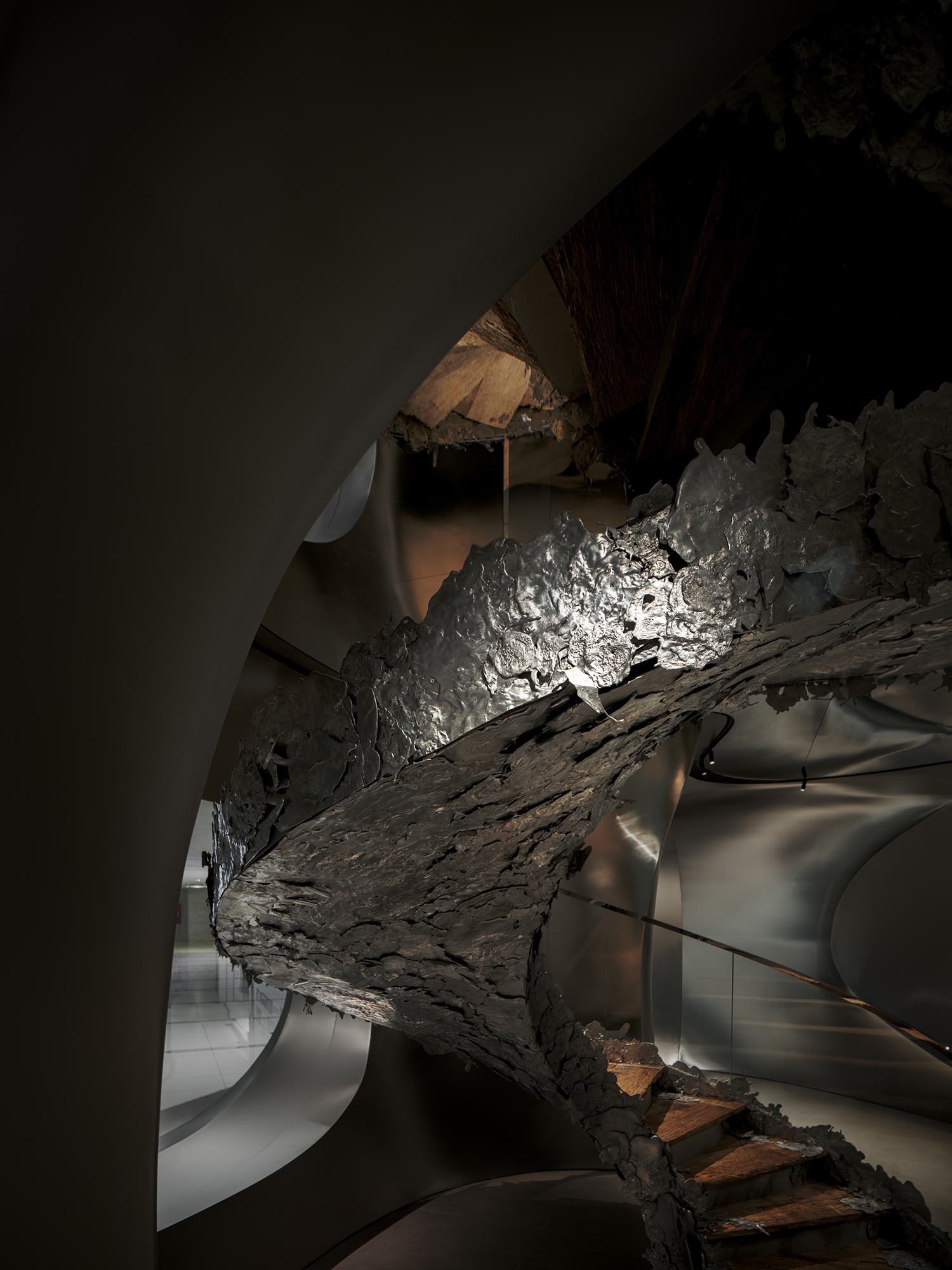 莫戈金属未来艺术展厅丨中国杭州丨黄永才  RMA共和都市-6