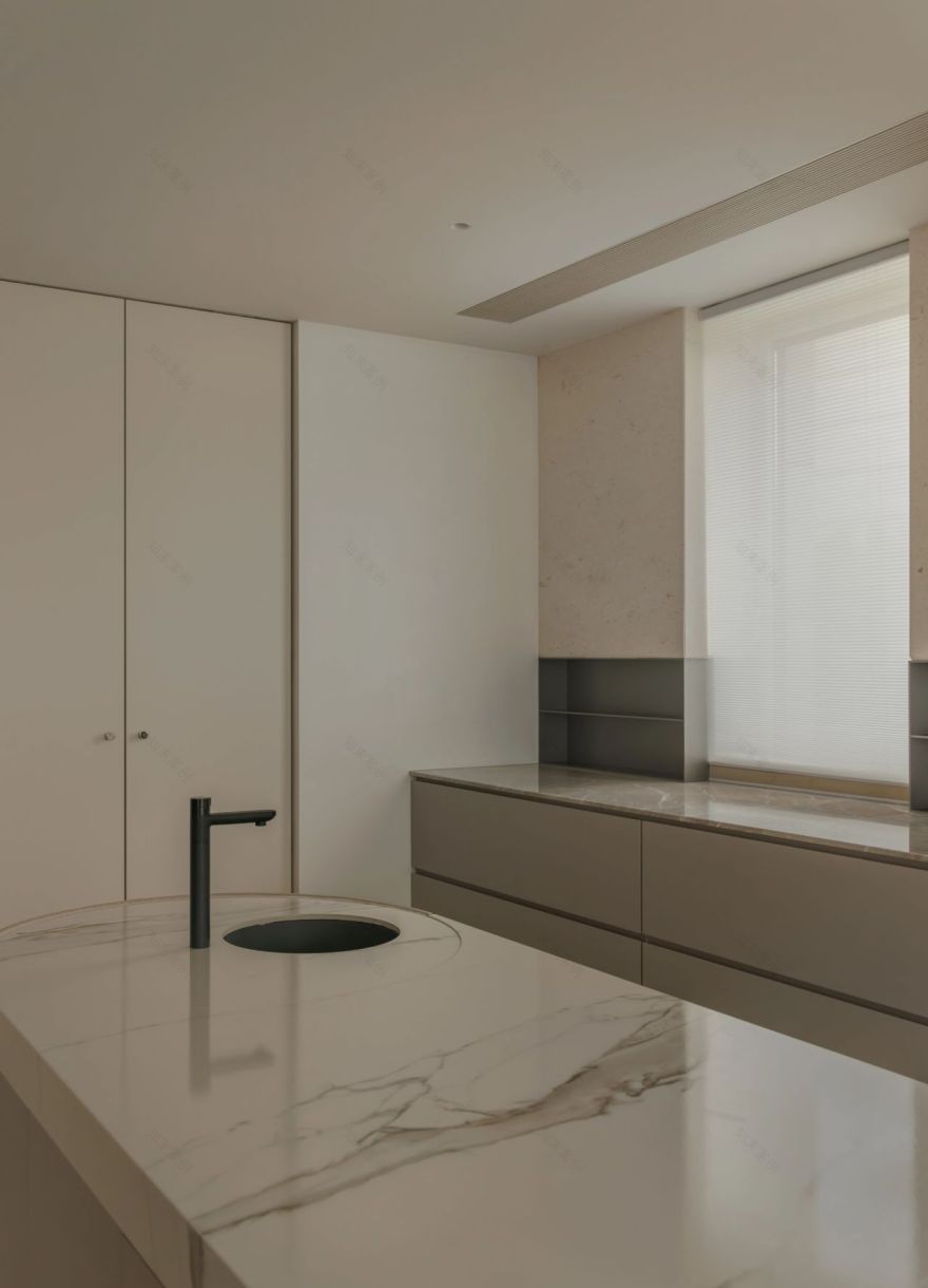 600㎡极简奶油风豪宅丨尔我空间设计研究室-45