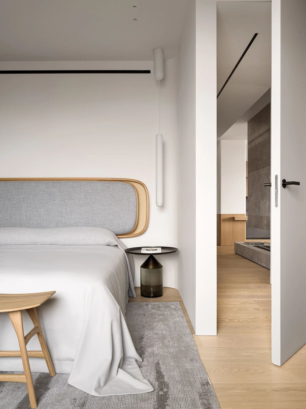 新作丨Artem Babayants  原木馨香-27