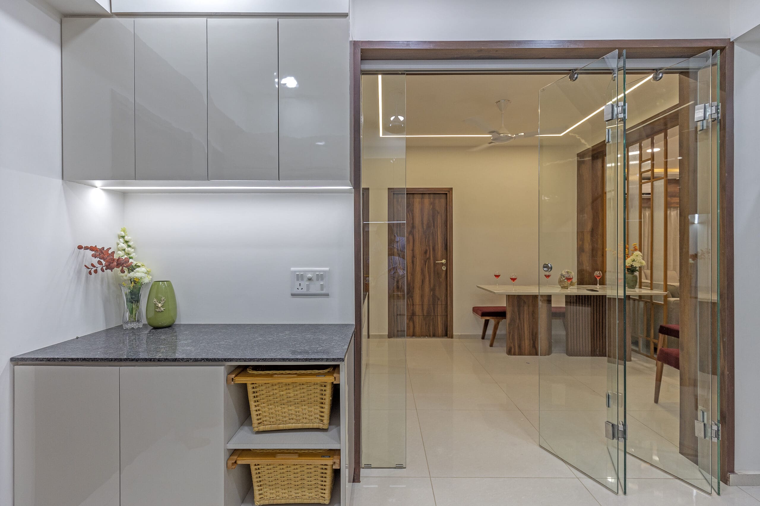 A 3 BHK Apartment Interior Design at Orchid Heaven by Montdor Interior | Montdor Interior-15