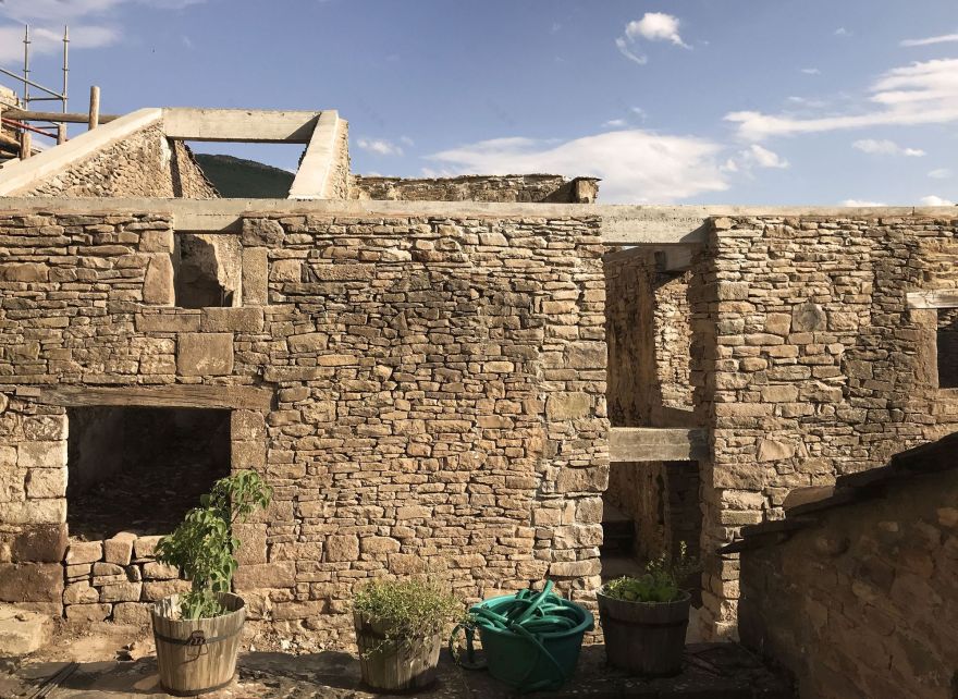 鲁埃斯塔城市中心修复丨西班牙丨Sebastián Arquitectos-15