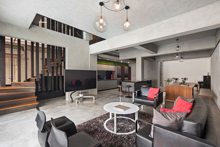 台中 30 年老屋蜕变为自然舒适的办公住宅空间-5