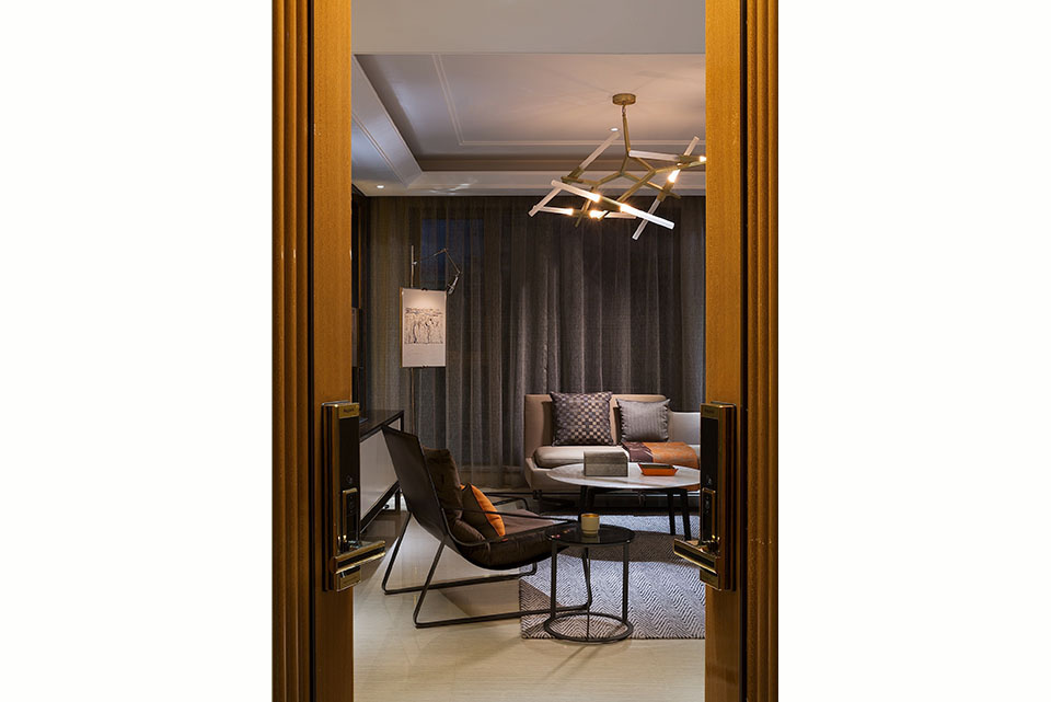 富力虹桥10号  公寓样板 5-0