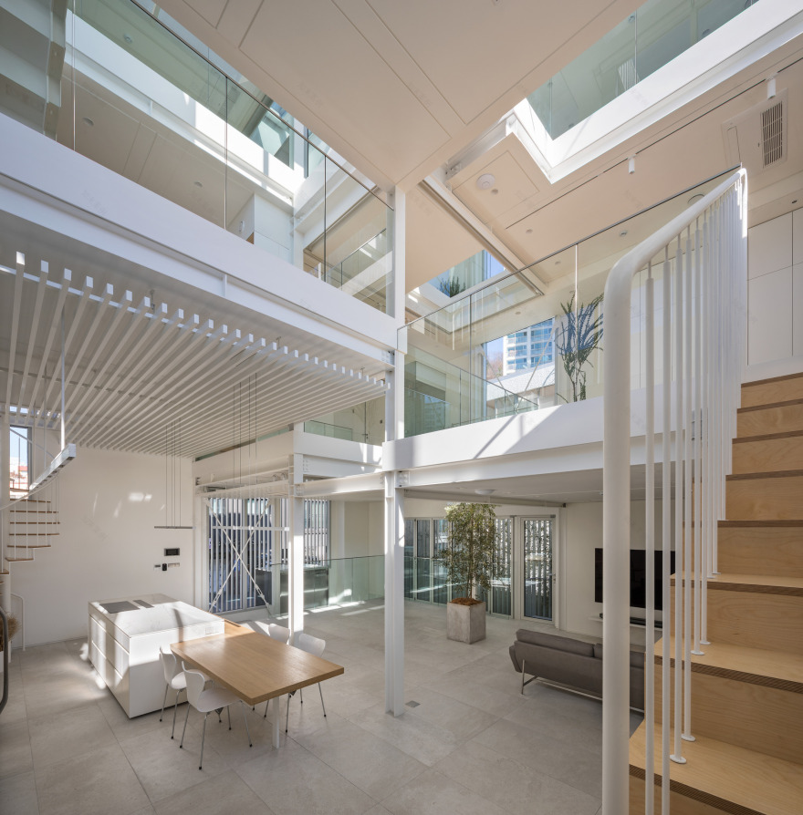 Light Hollow / YounghanChung Architects-30