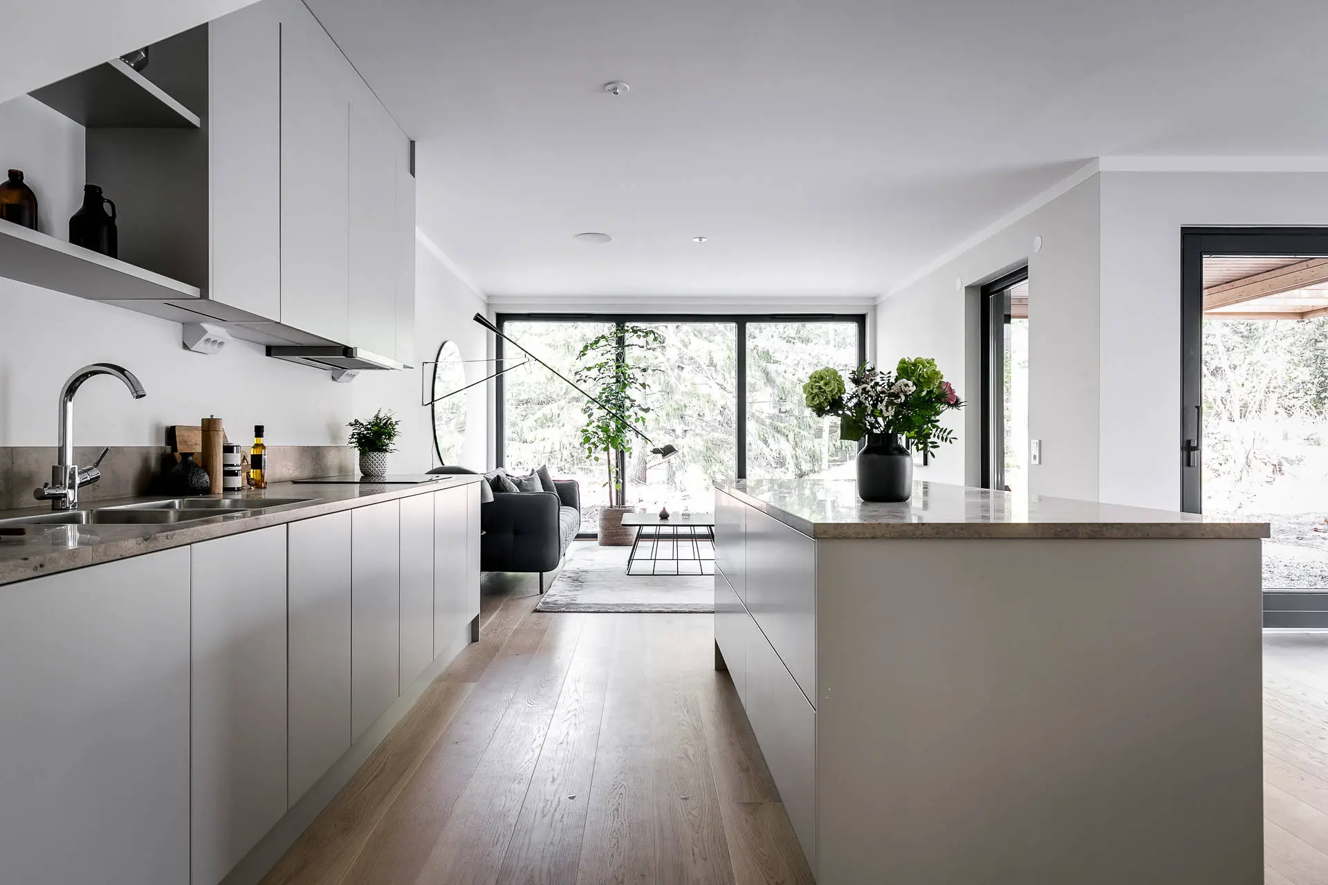 瑞典木质立面建筑共享景观与生活空间-4