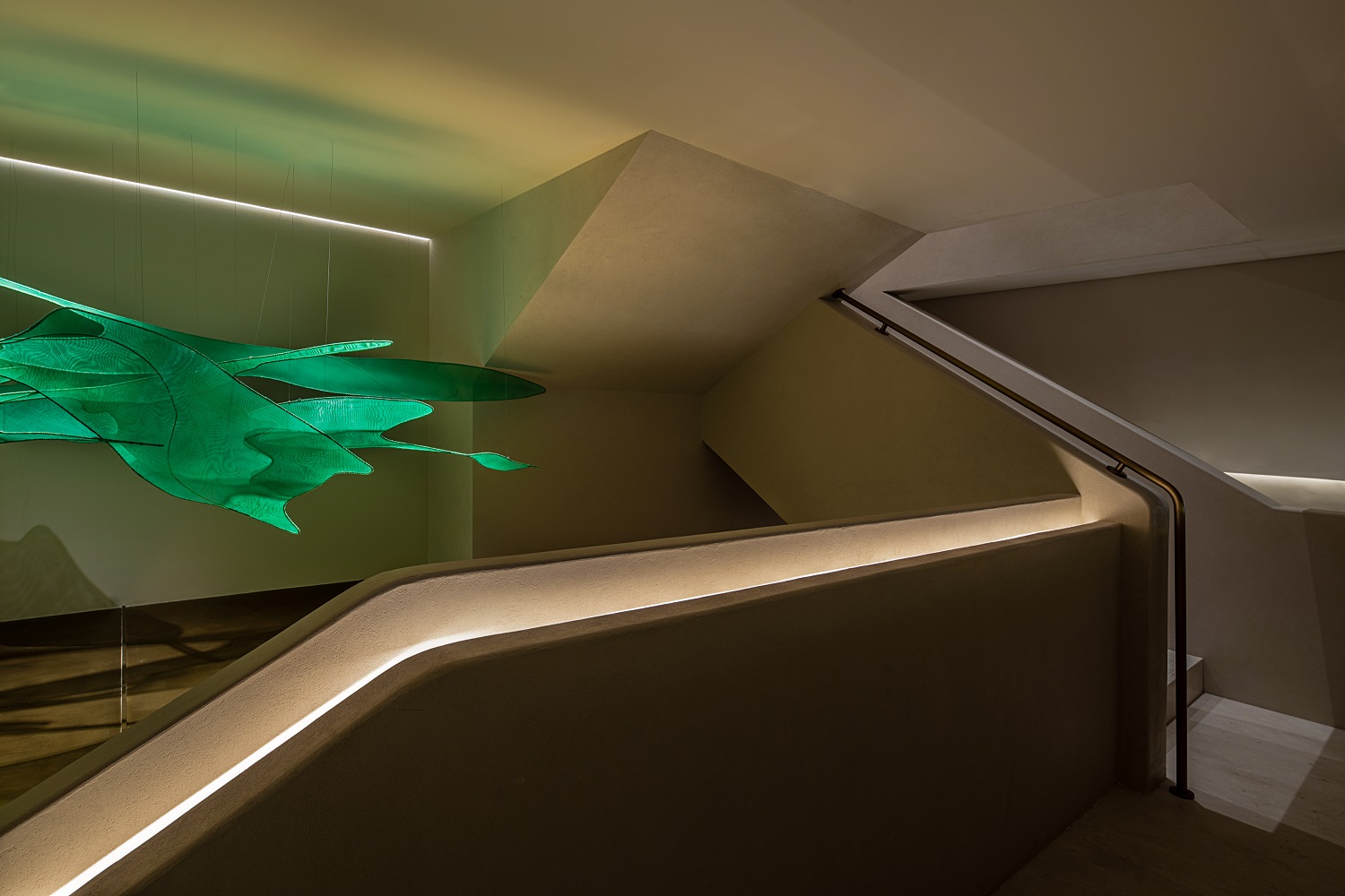 森榄•漂浮露台西餐厅丨中国重庆丨重庆顺意装饰公司-12