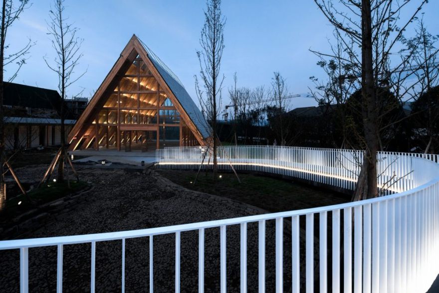 重庆雲山小镇 | 木结构艺术馆与景观的完美融合-46