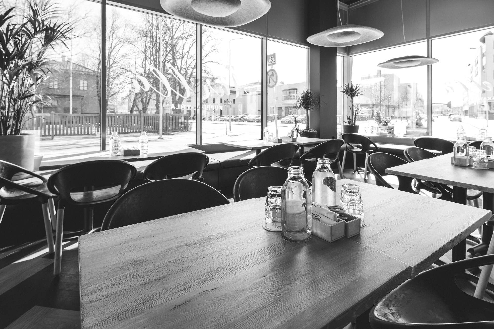 Äärellä Restaurant / Hirvilammi Architects-30