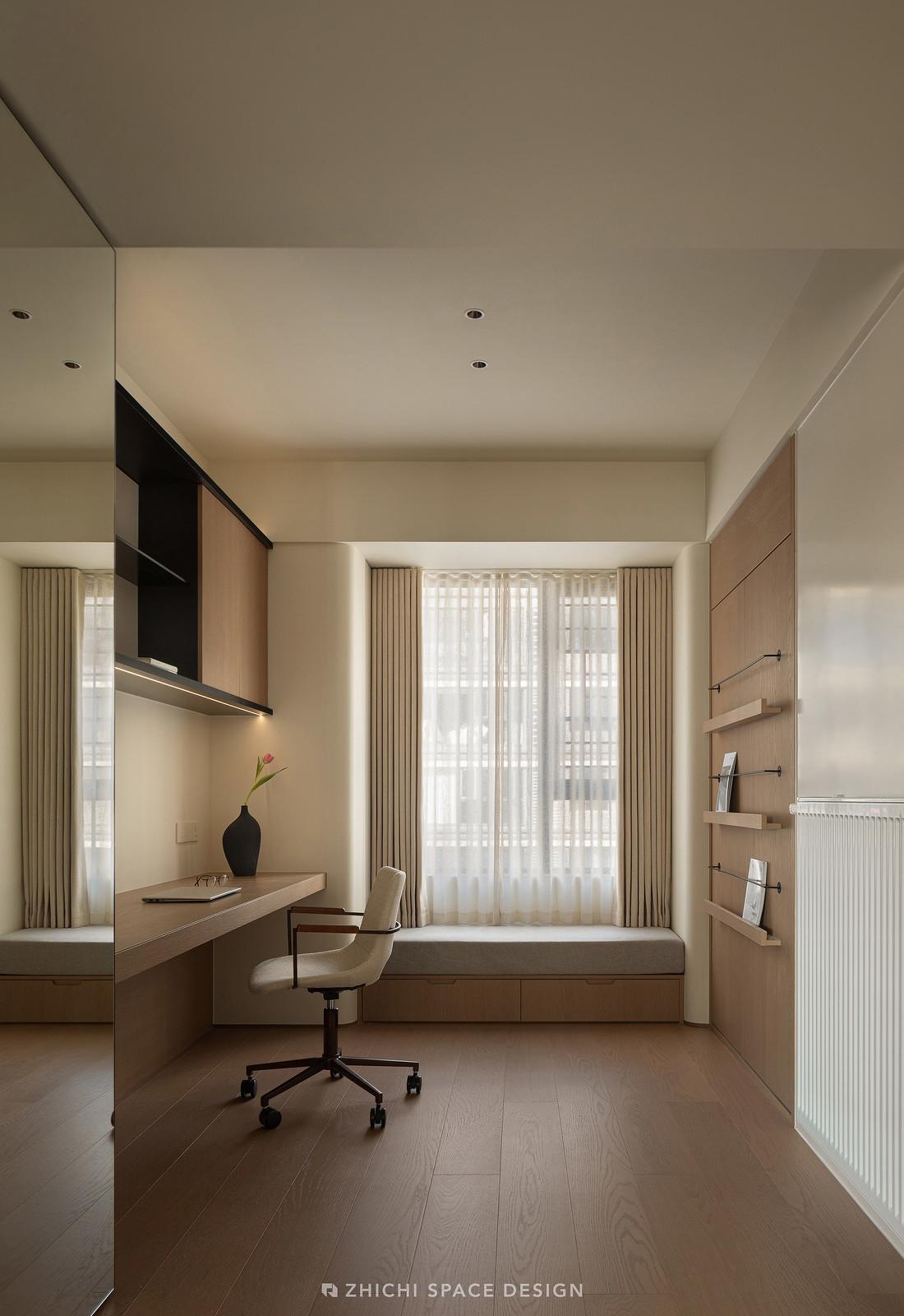 弧线隐去边界，墙体交错间藏起松弛与诗意-37