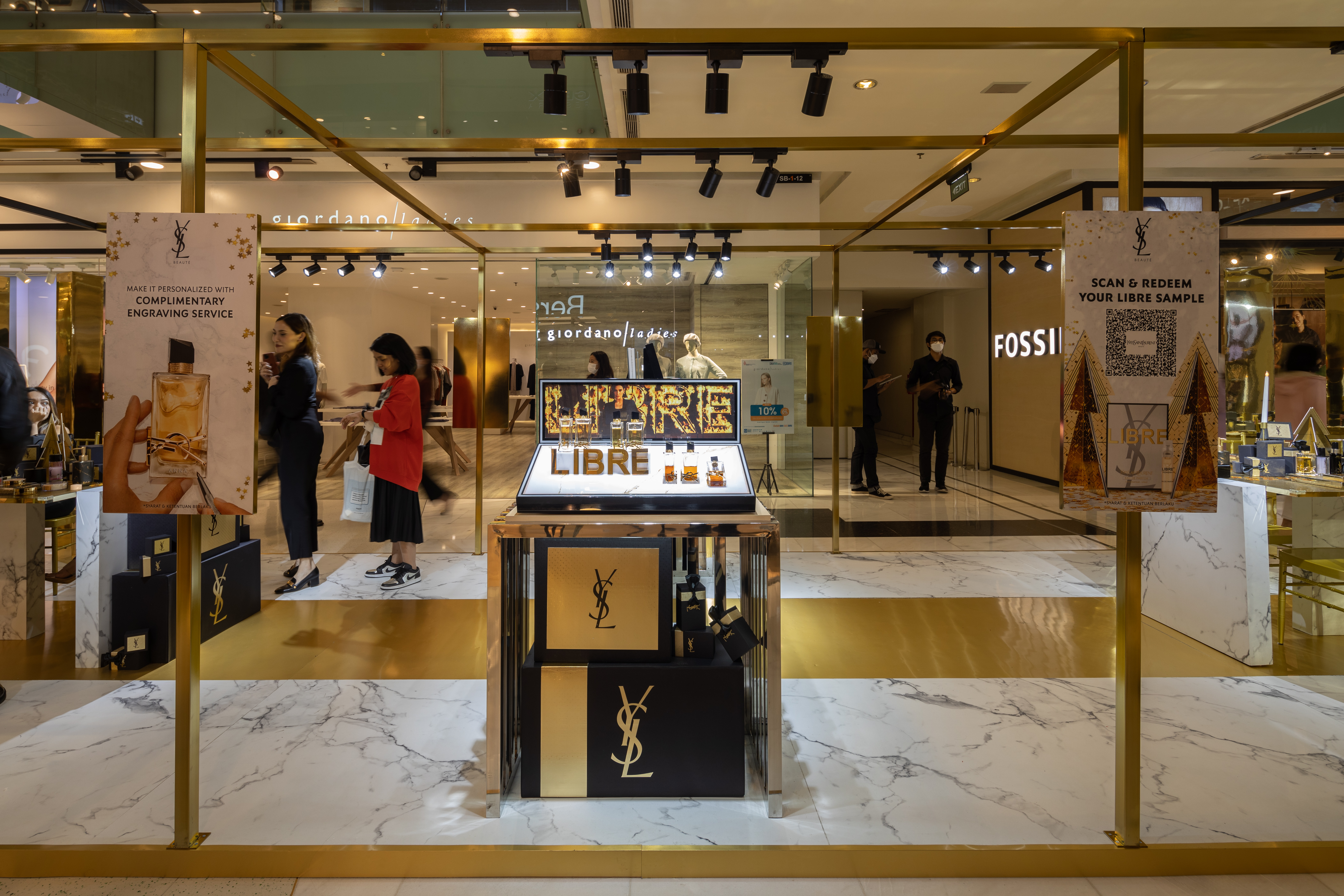 YSL HOLIDAY 2022 PODIUM - GRAND INDONESIA-11