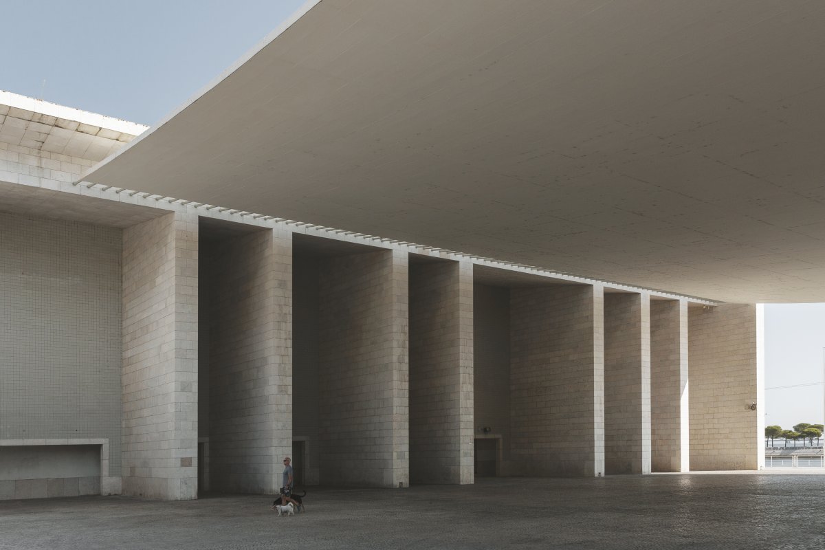 葡萄牙国家馆 | Siza 的混凝土屋顶奇迹-12