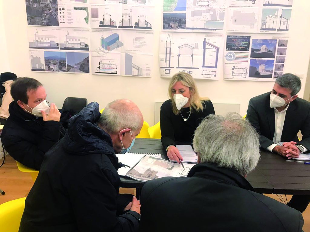 Pennisi教堂设计竞赛项目-15