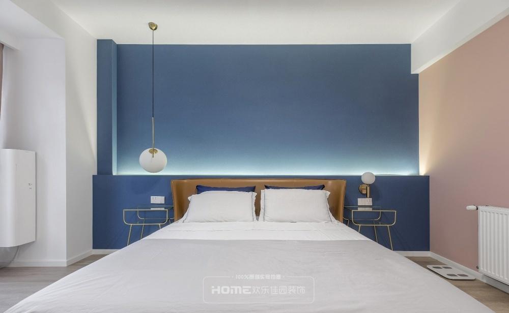 灰色调北欧风,打造花艺 90 后夫妇的诗意家居-32