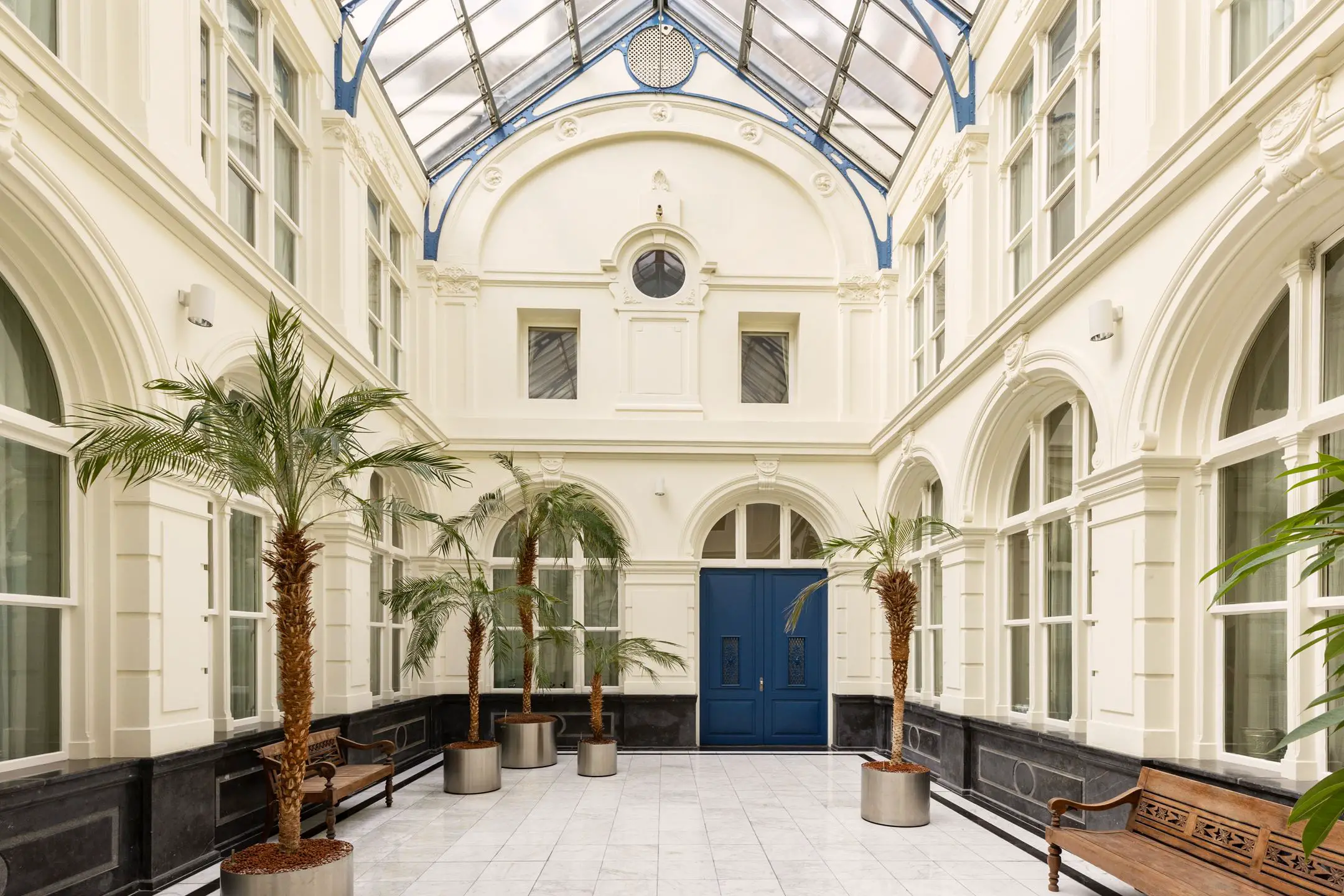 阿姆斯特丹古典运河公寓 | 古老建筑中的现代魅力-19