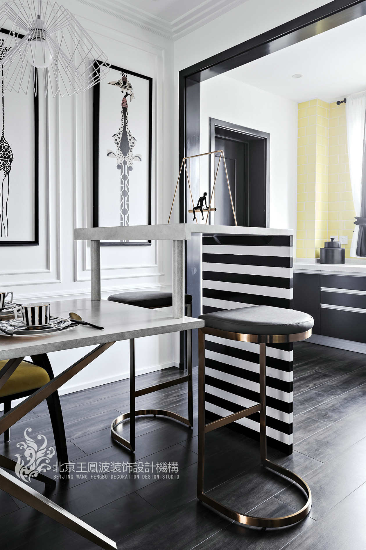 新城名苑样板房 | 王凤波设计,黑白色调的惊艳之作-14
