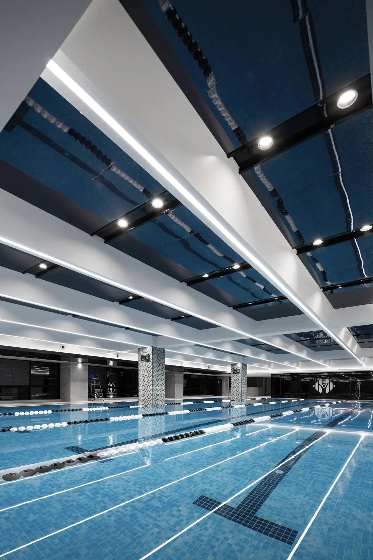 海克力斯·健身俱乐部北城天地店丨中国昆明丨CUN 寸匠FF-35